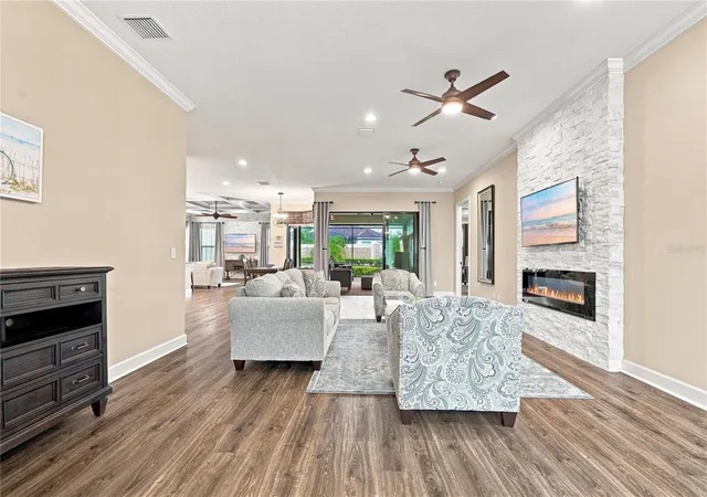 Photo 3 of Single family home for sale at 5010 Tivoli Run, Bradenton, FL 34211 | MLS# A4688822 | Listing updated on 2026-10-22