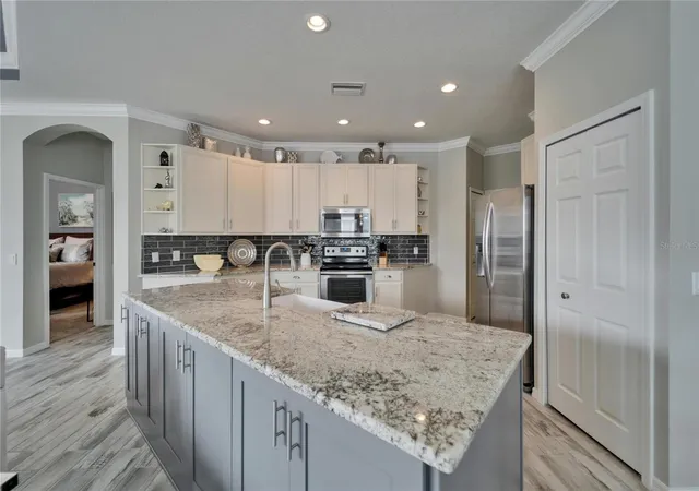 Homes for sale in Apollo Beach, FL | 221 Sela Cove Cir, Apollo Beach, FL 33572 | MLS# TB8494021