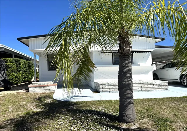 2nd image of 254 Southwinds Dr, Sarasota, FL 34231 | MLS# A4688832