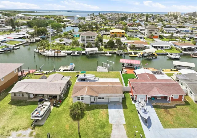 Photo 3 of Single family home for sale at 13603 Britton Dr, Hudson, FL 34667 | MLS# W7884557 | Listing updated on 2026-05-04