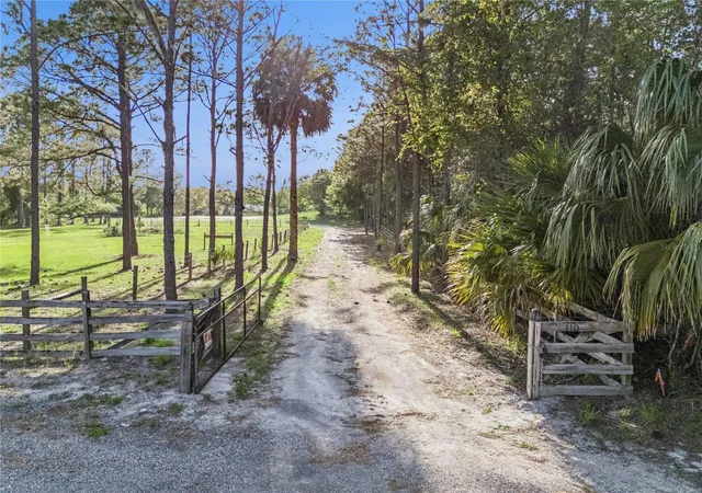 Photo 1 of Sale Pending at 110 Wild Horse Run, Deltona, FL 32738 | MLS# O6396345 | Listing updated on 2026-08-19