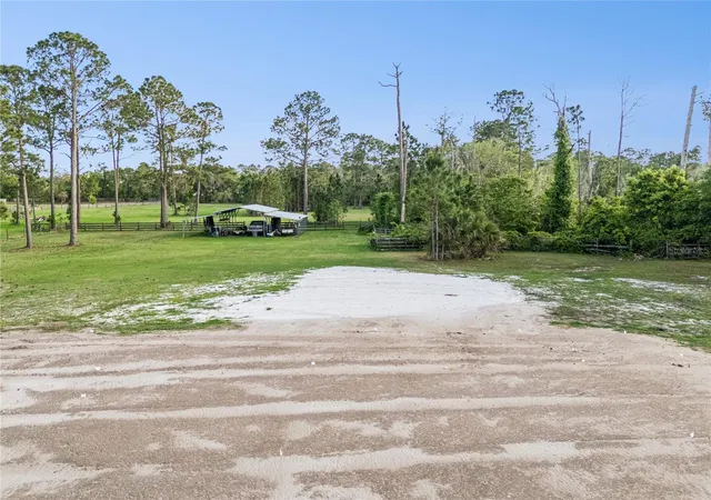 Photo 4 of Sale Pending at 110 Wild Horse Run, Deltona, FL 32738 | MLS# O6396345 | Listing updated on 2026-08-19