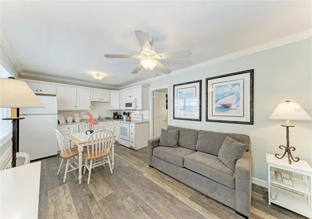 5th image of 1603 Gulf Dr N #26, Bradenton Beach, FL 34217 | MLS# A4688846