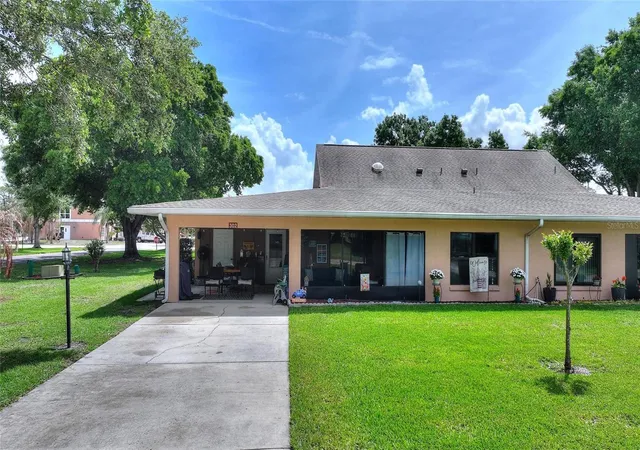 Photo 1 of Condo for sale at 302 Genesis Pointe Dr, Lake Wales, FL 33859 | MLS# P4938344 | Listing updated on 2026-10-07