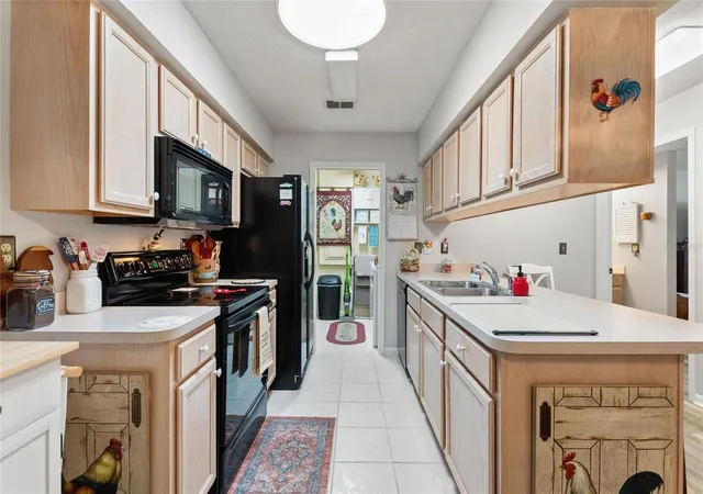 Listing Photo 4 - Condo for sale in building located at 302 Genesis Pointe Dr, LAKE WALES, FL 33859