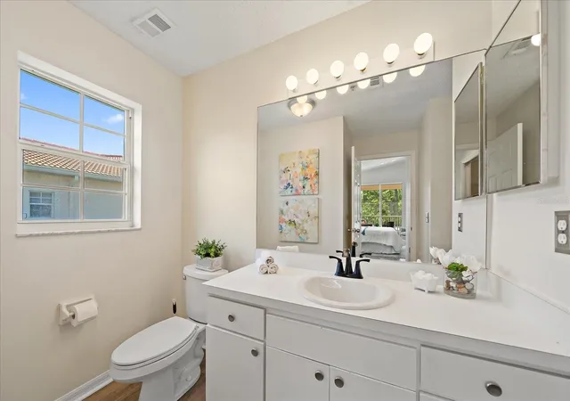 Photo 3 of Condo for sale at 4256 Central Sarasota Pkwy #321, Sarasota, FL 34238 | MLS# A4688861 | Listing updated on 2026-09-15