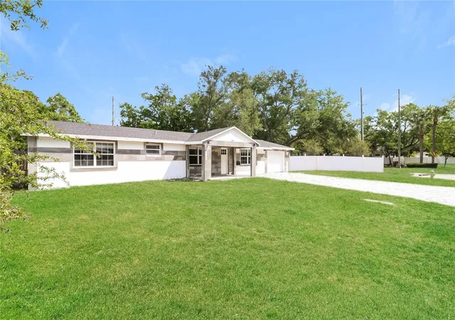 Photo 2 of Single family home for sale at 3147 36th Avenue N, Saint Petersburg, FL 33713 | MLS# O6396407 | Listing updated on 2026-08-20