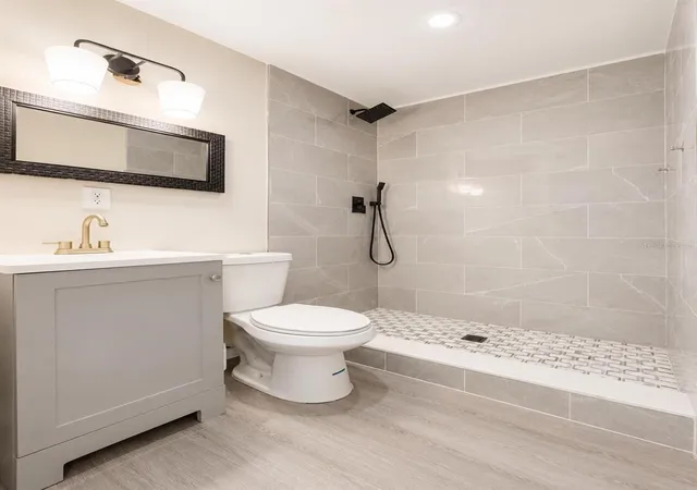 32nd image of 2109 E Navajo Ave, Tampa, FL 33612 | MLS# TB8494149