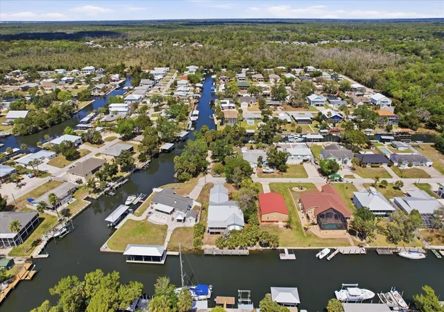 15th image of 1941 Nw 16th St, Crystal River, FL 34428 | MLS# TB8494168