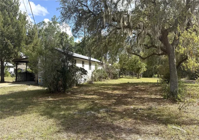Homes for sale in Paisley, FL | 28520 Holly Ave, Paisley, FL 32767 | MLS# O6396426