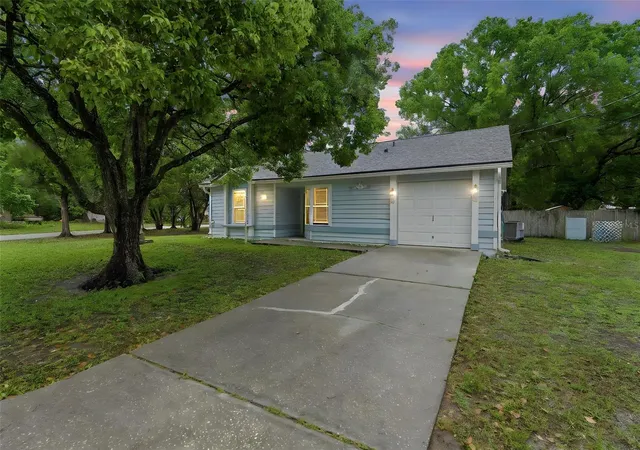 Homes for sale in Debary, FL | 61 Floridana Rd, Debary, FL 32713 | MLS# O6396432