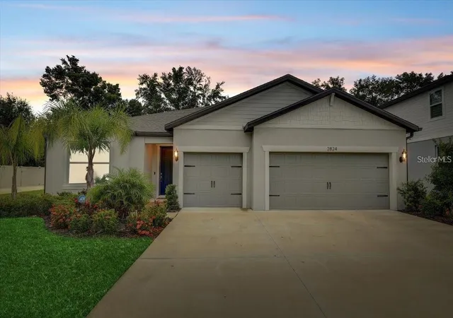 1st image of 2824 Quail Crest Ct, Valrico, FL 33594 | MLS# TB8494182