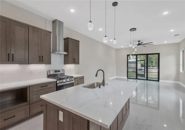 Homes for sale in Tampa, FL | 6021 Interbay #1, Tampa, FL 33611 | MLS# TB8494193