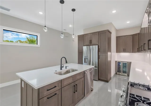 Homes for sale in Tampa, FL | 6021 Interbay #1, Tampa, FL 33611 | MLS# TB8494193