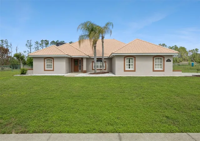 Photo 2 of Single family home for sale at 7833 Golf Paradise Way, Clermont, FL 34711 | MLS# O6396447 | Listing updated on 2026-09-16