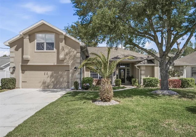 1st image of 21 Woodshire Ln, Palm Coast, FL 32164 | MLS# FC317490