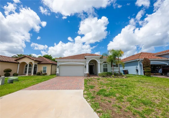 Photo 3 of Single family home for sale at 375 Villa Sorrento Cir, Haines City, FL 33844 | MLS# S5147216 | Listing updated on 2026-08-11