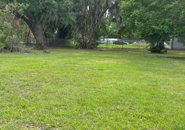 3rd image of 3790 Avenue U Nw, Winter Haven, FL 33881 | MLS# P4938353