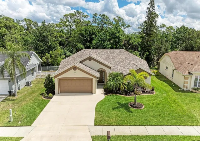 Photo 4 of Single family home for sale at 1007 50th Street E, Bradenton, FL 34208 | MLS# A4688923 | Listing updated on 2026-07-08