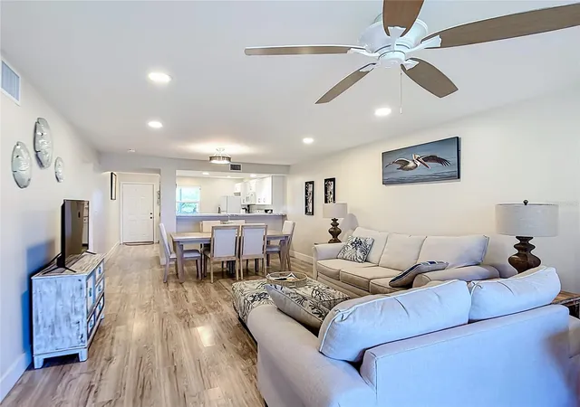 Photo 4 of Condo for sale at 4410 Warren Ave #101, Port Charlotte, FL 33953 | MLS# C7524363 | Listing updated on 2026-05-03