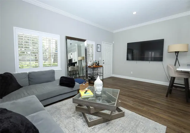 Homes for sale in Orlando, FL | 2202 Elizabeth Ave #B, Orlando, FL 32804 | MLS# O6396501
