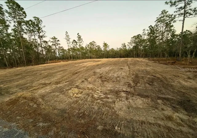 Photo 1 of Land for sale at Lot Se 14 129th Court, Dunnellon, FL 34431 | MLS# OM722224 | Listing updated on 2026-10-07