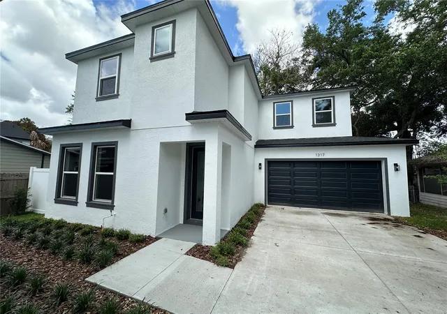 Photo 1 of Single family home for sale at 1317 E Harding St, Orlando, FL 32806 | MLS# O6396523 | Listing updated on 2026-09-15