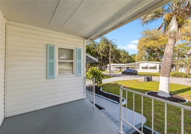 Homes for sale in Zephyrhills, FL | 6123 Ridgewood Dr, Zephyrhills, FL 33542 | MLS# TB8494273