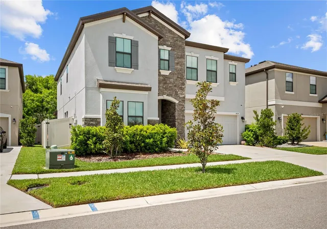 3rd image of 14734 Horse Trot Rd, Lithia, FL 33547 | MLS# TB8494278