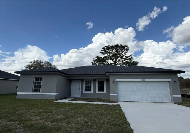 Photo 2 of Single family home for sale at 2885 W Redgate Dr, Dunnellon, FL 34433 | MLS# OM722234 | Listing updated on 2026-08-28