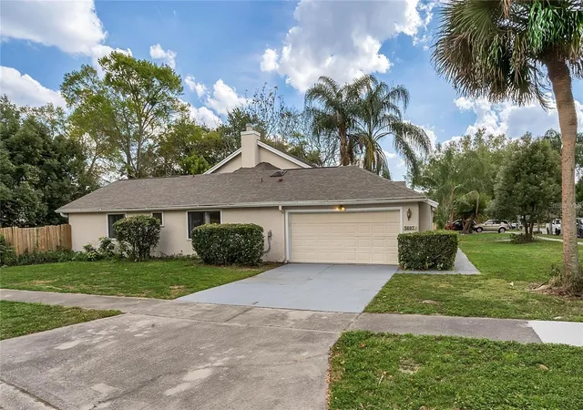 Photo 1 of Single family home for sale at 5607 Spring Run Ave, Orlando, FL 32819 | MLS# O6396563 | Listing updated on 2026-10-07