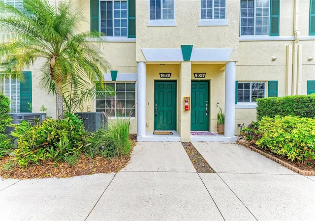 3rd image of 233 Cape Harbour Loop #103, Bradenton, FL 34212 | MLS# A4688963