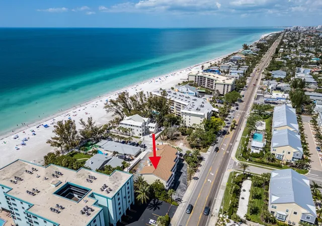 2nd image of 2406 Gulf Blvd, INDIAN ROCKS BEACH, FL 33785