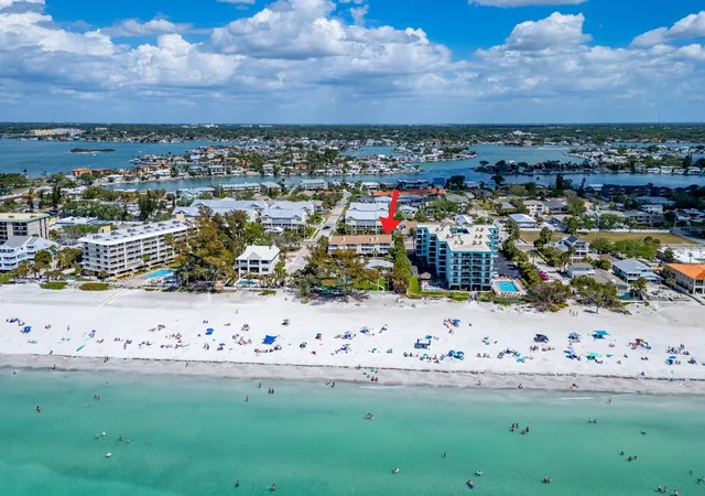 39th image of 2406 Gulf Blvd #204, Indian Rocks Beach, FL 33785 | MLS# TB8494357