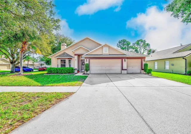 1st image of 2927 Hickory Grove Dr, Valrico, FL 33596 | MLS# TB8494363