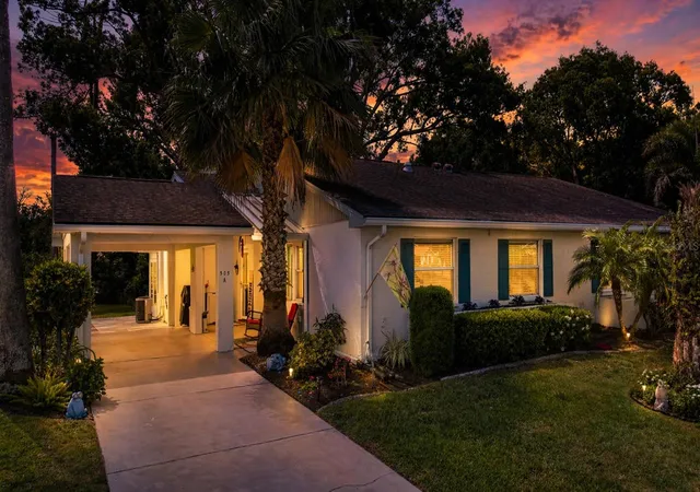 2nd image of 505 Finsbury Cir #A, Sun City Center, FL 33573 | MLS# TB8494395