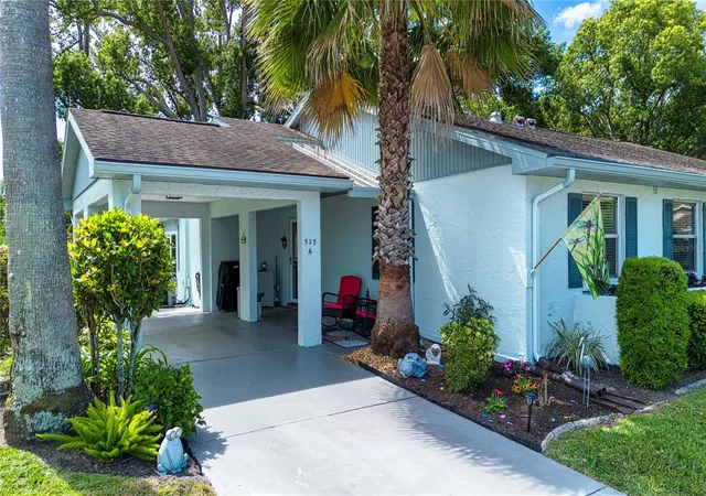 5th image of 505 Finsbury Cir #A, Sun City Center, FL 33573 | MLS# TB8494395