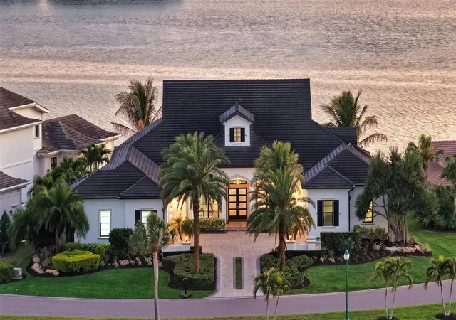 5th image of 313 Lookout Point Dr, Osprey, FL 34229 | MLS# A4688995