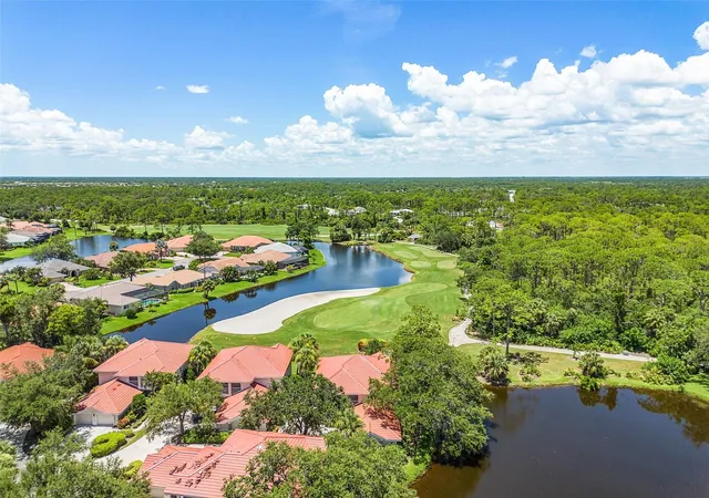 2nd image of 14008 Willow Gln Ct, PORT CHARLOTTE, FL 33953