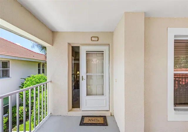 4th image of 14008 Willow Gln Ct, PORT CHARLOTTE, FL 33953