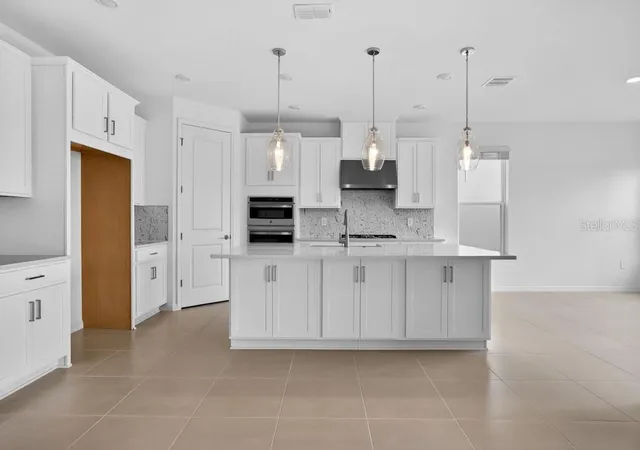 2nd image of 957 Ladyfish Trl, Saint Cloud, FL 34771 | MLS# O6396664