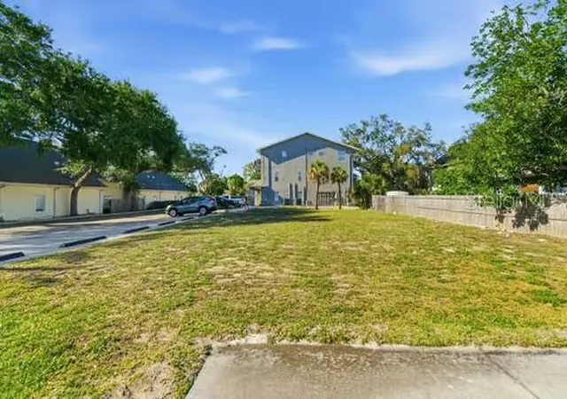 1st image of 444 Skinner Blvd, Dunedin, FL 34698 | MLS# TB8494455