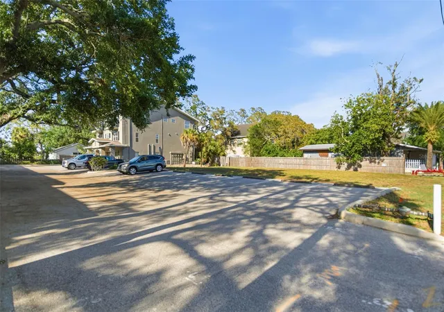 5th image of 444 Skinner Blvd, Dunedin, FL 34698 | MLS# TB8494455