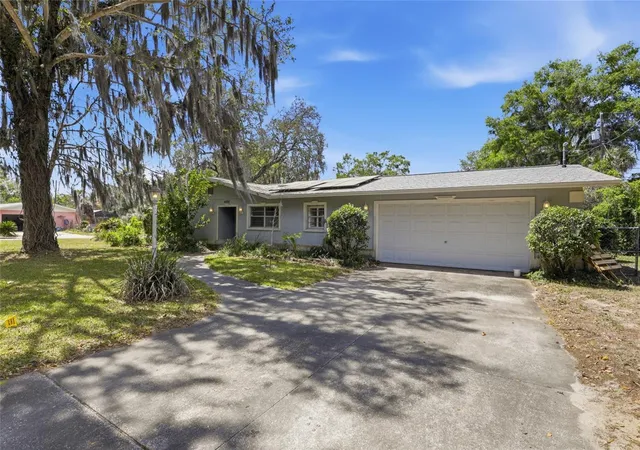 1st image of 4006 Nw 36th Ter, Gainesville, FL 32605 | MLS# GC539198