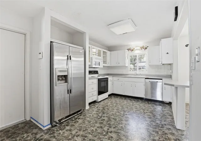 4th image of 4006 Nw 36Th Ter, Gainesville, FL 32605 | MLS# GC539198