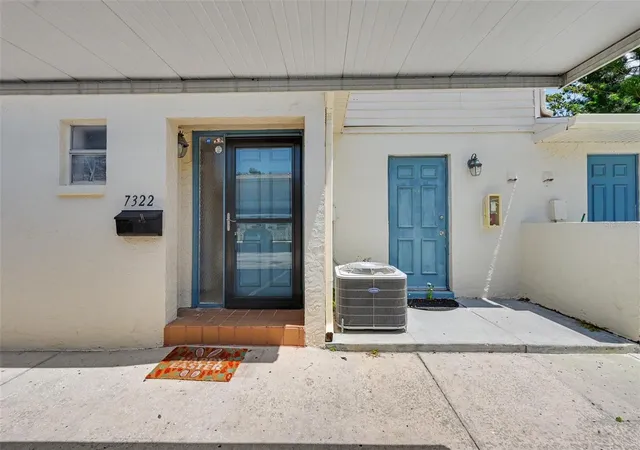 Photo 3 of Townhouse for sale at 7322 Stone Hvn Ct N #7322, Pinellas Park, FL 33781 | MLS# TB8494507 | Listing updated on 2026-08-30