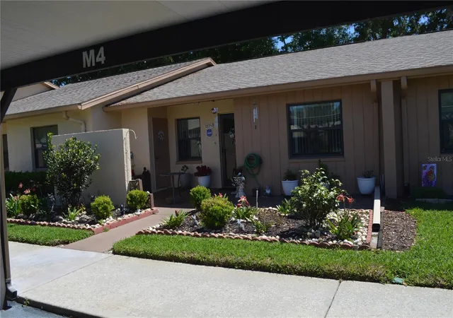 Photo 2 of Condo for sale at 38359 Ironwood Pl #38359, Zephyrhills, FL 33542 | MLS# TB8494526 | Listing updated on 2026-09-04