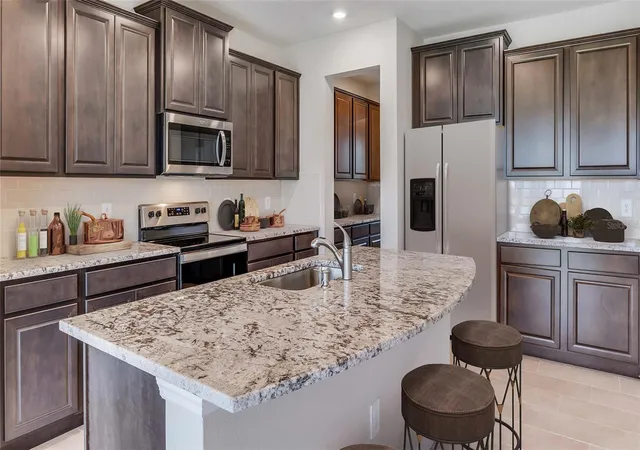 2nd image of 18221 Gander Ter, Lakewood Ranch, FL 34211 | MLS# A4689033