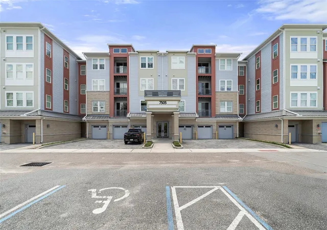 2nd image of 7505 Laureate Blvd, ORLANDO, FL 32827