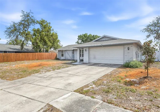 Photo 2 of Single family home for sale at 4104 Fallon Ct, Brandon, FL 33511 | MLS# TB8494596 | Listing updated on 2026-09-04